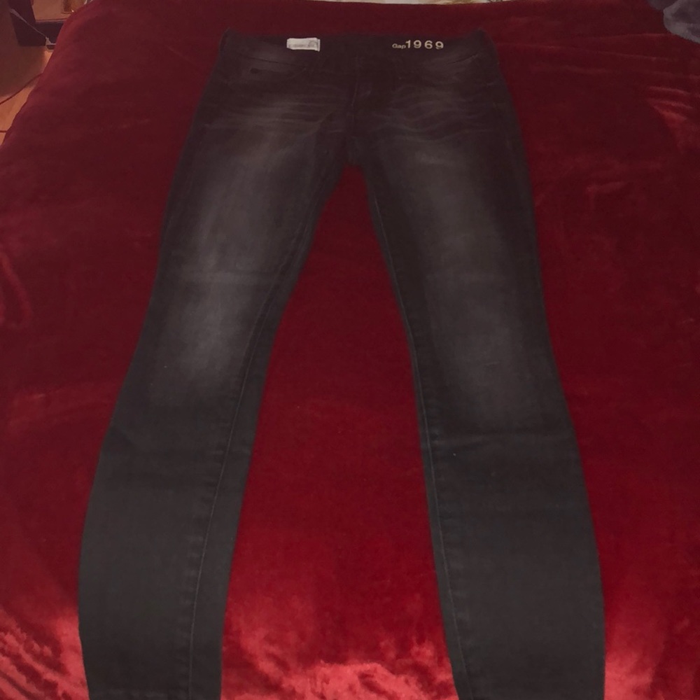 Black jeggings from Gap.